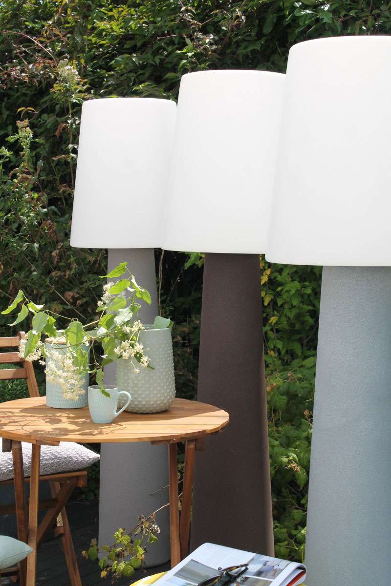 Outdoor XL Stehlampe No. 1 "Sand" H:160cm - Solar LED warmweiß