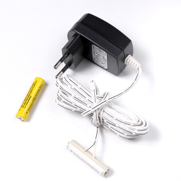 Netzadapter für Batterieartikel 2xAAA - Batterie Eliminator - Ersetzt 2 Micro Batterien - Innen